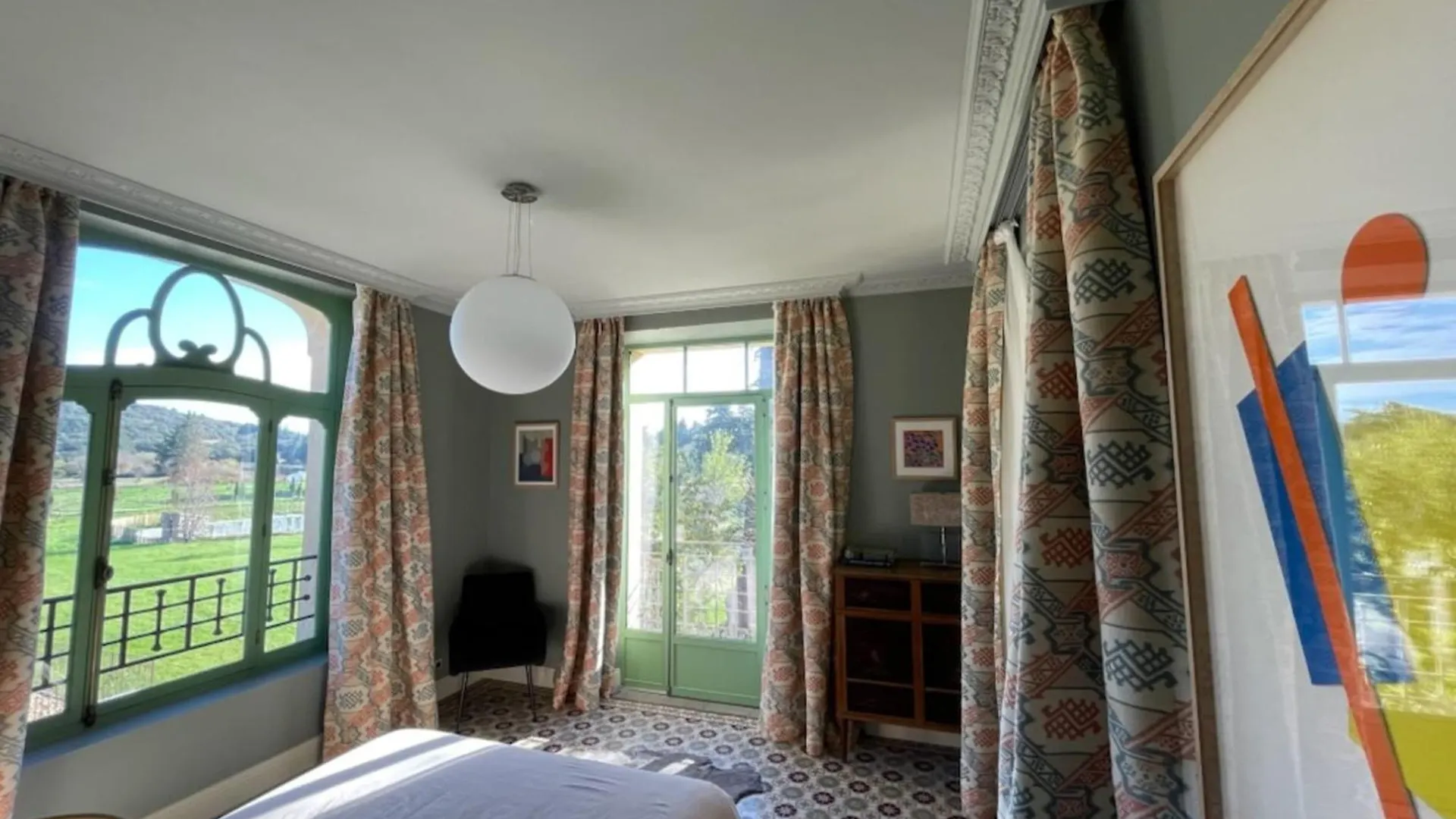 Magnificent Bourgeois House Renovated With Elegance And Art Deco Style Villa Le Thor 0*,  France